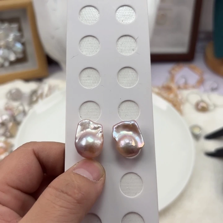 木***子银S925镶嵌淡水珍珠耳钉