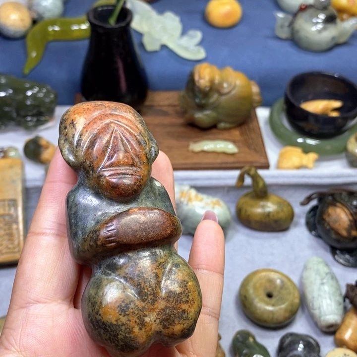 岫岩河磨玉（透闪石质玉）未镶嵌把件