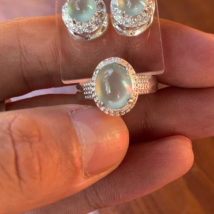 定制翡翠未镶嵌蛋面