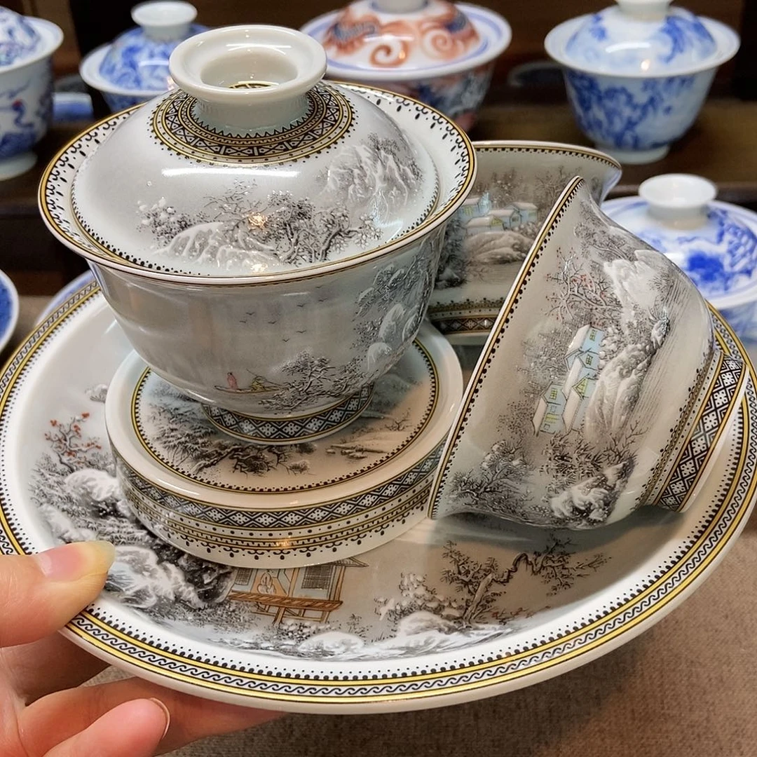 墨彩雪景山水五件套礼盒