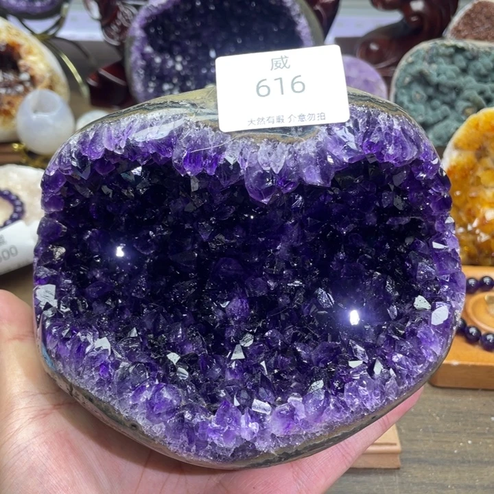 未镶嵌珠宝半成品水晶