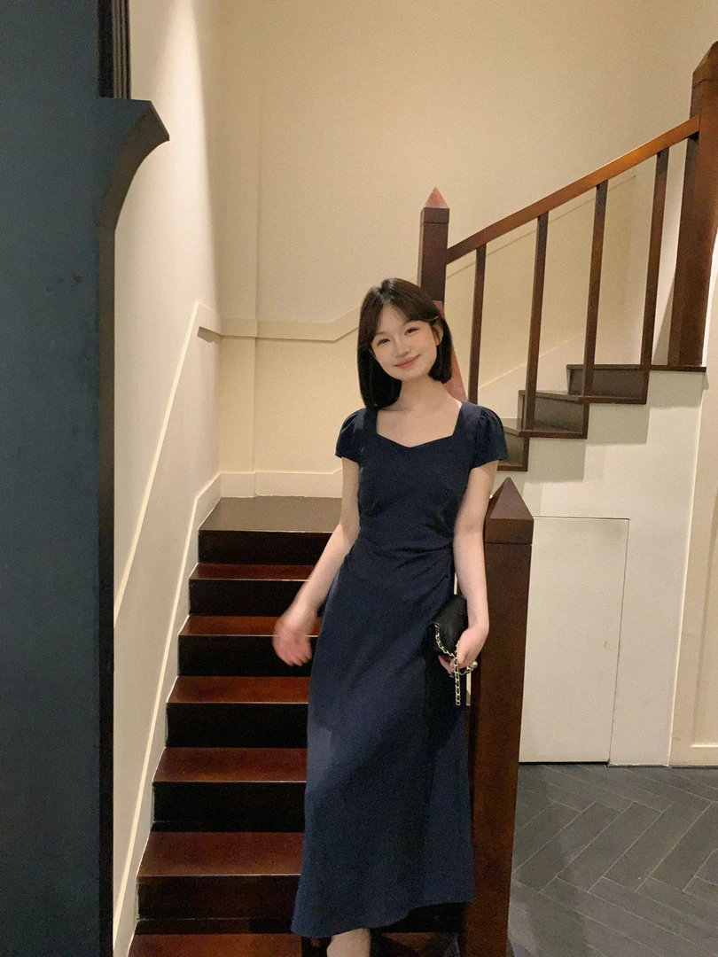 板栗西西【里约书店】夏季法式高级设计感小众气质短袖连衣裙长裙