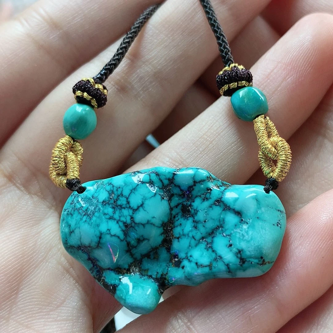 未镶嵌绿松石珠宝奇石