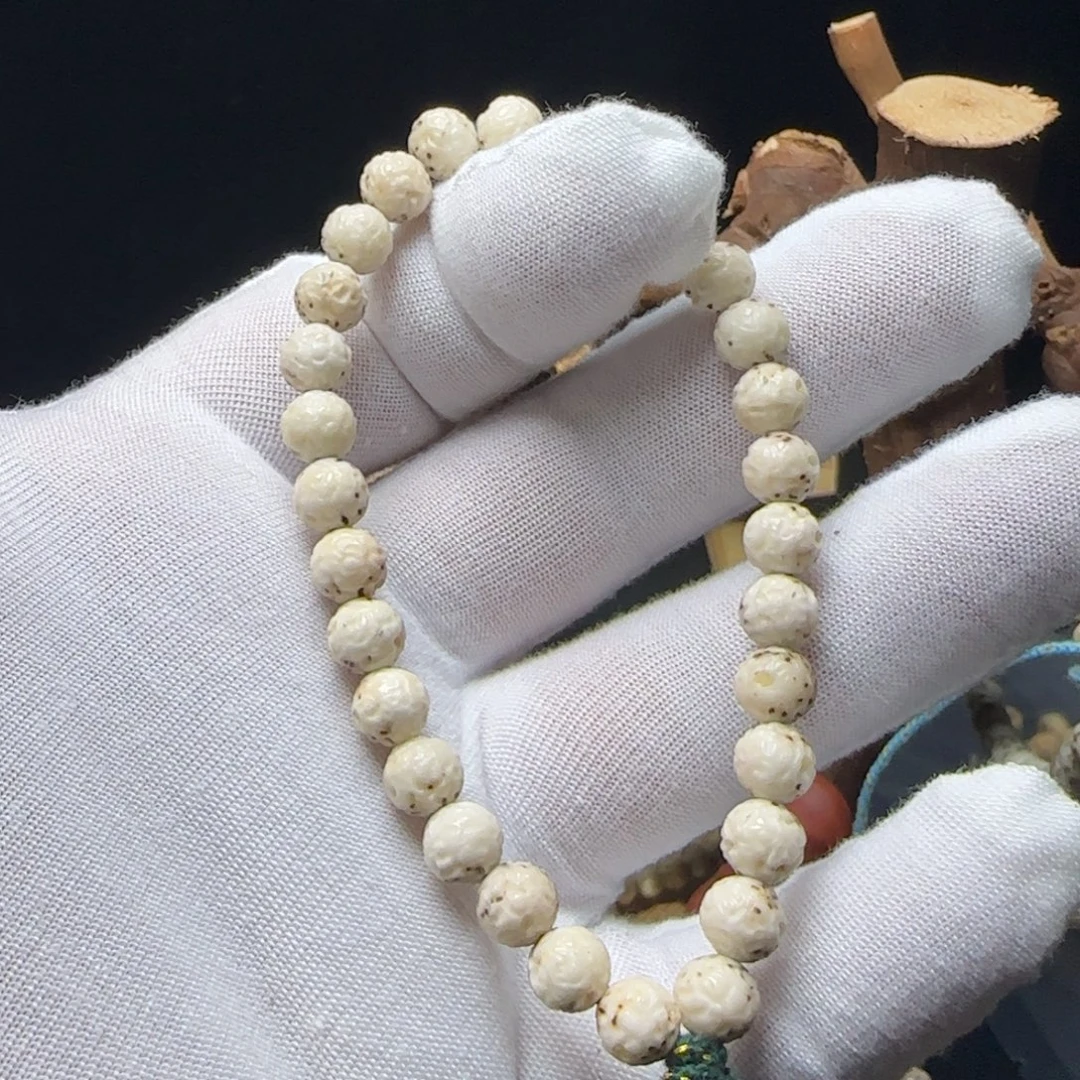 星月菩提手串7圆魔纹青绳子