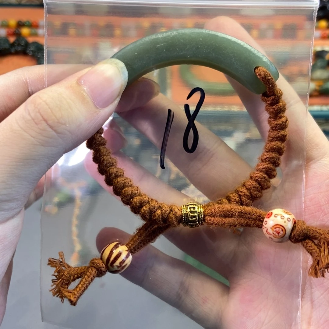 和田玉颈饰未镶嵌天****希