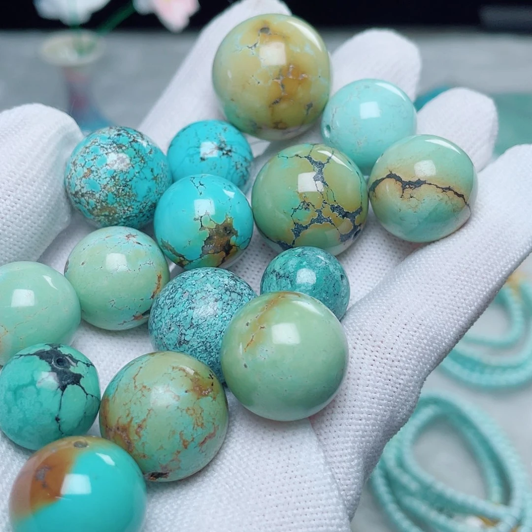 宝***宝绿松石未镶嵌珠宝奇石