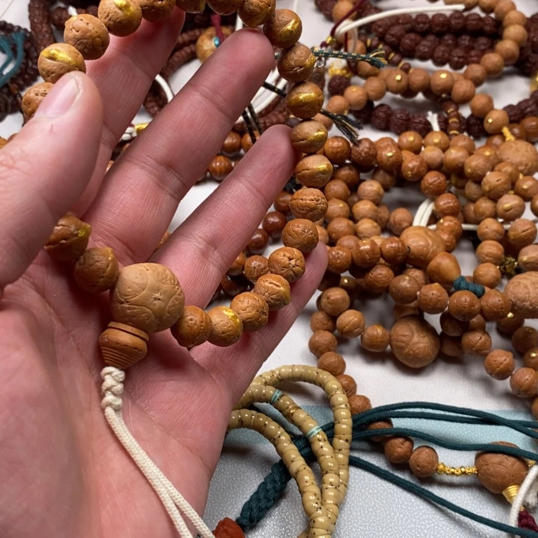 凤眼菩提吊坠。。。。。。。。。。。