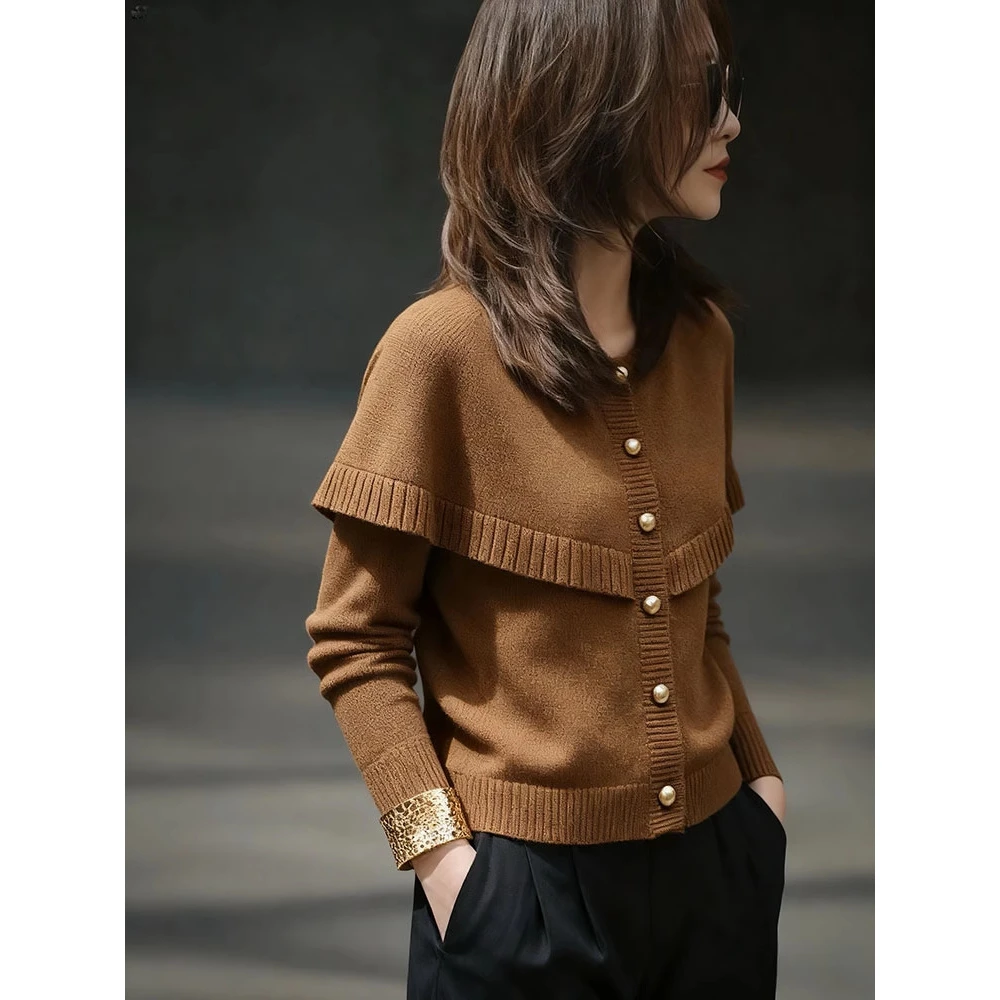 法式复古小香风咖色斗篷针织开衫女2025年早秋新款巨好看轻熟上衣