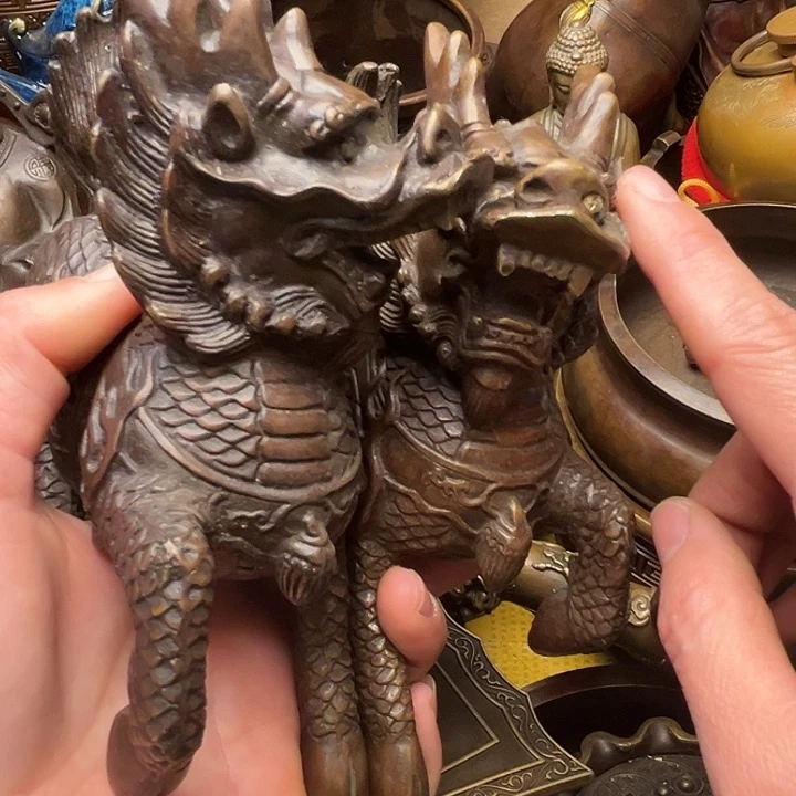 精美铜器批发档口