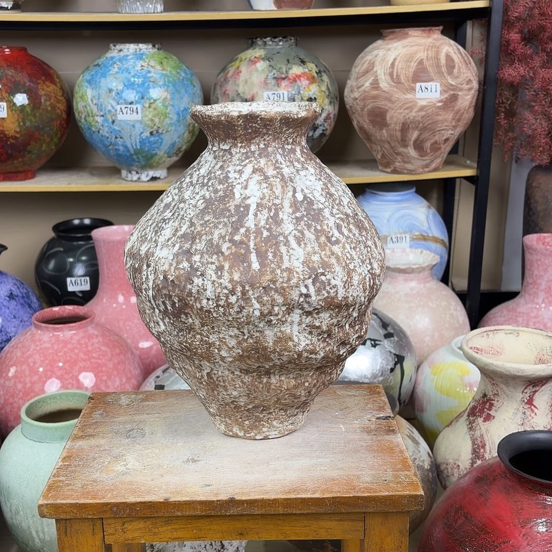 20花瓶的设计很有创意