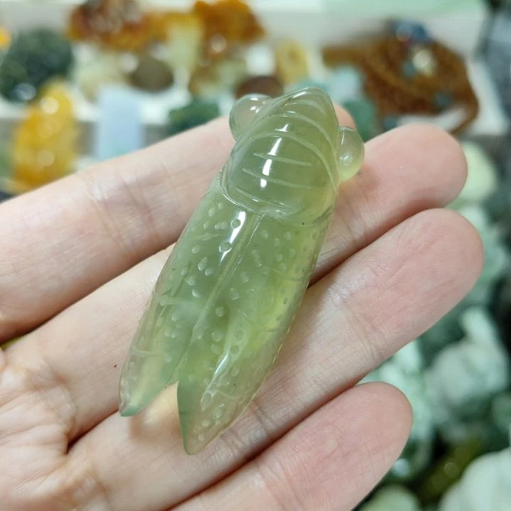 岫玉未镶嵌挂坠款式