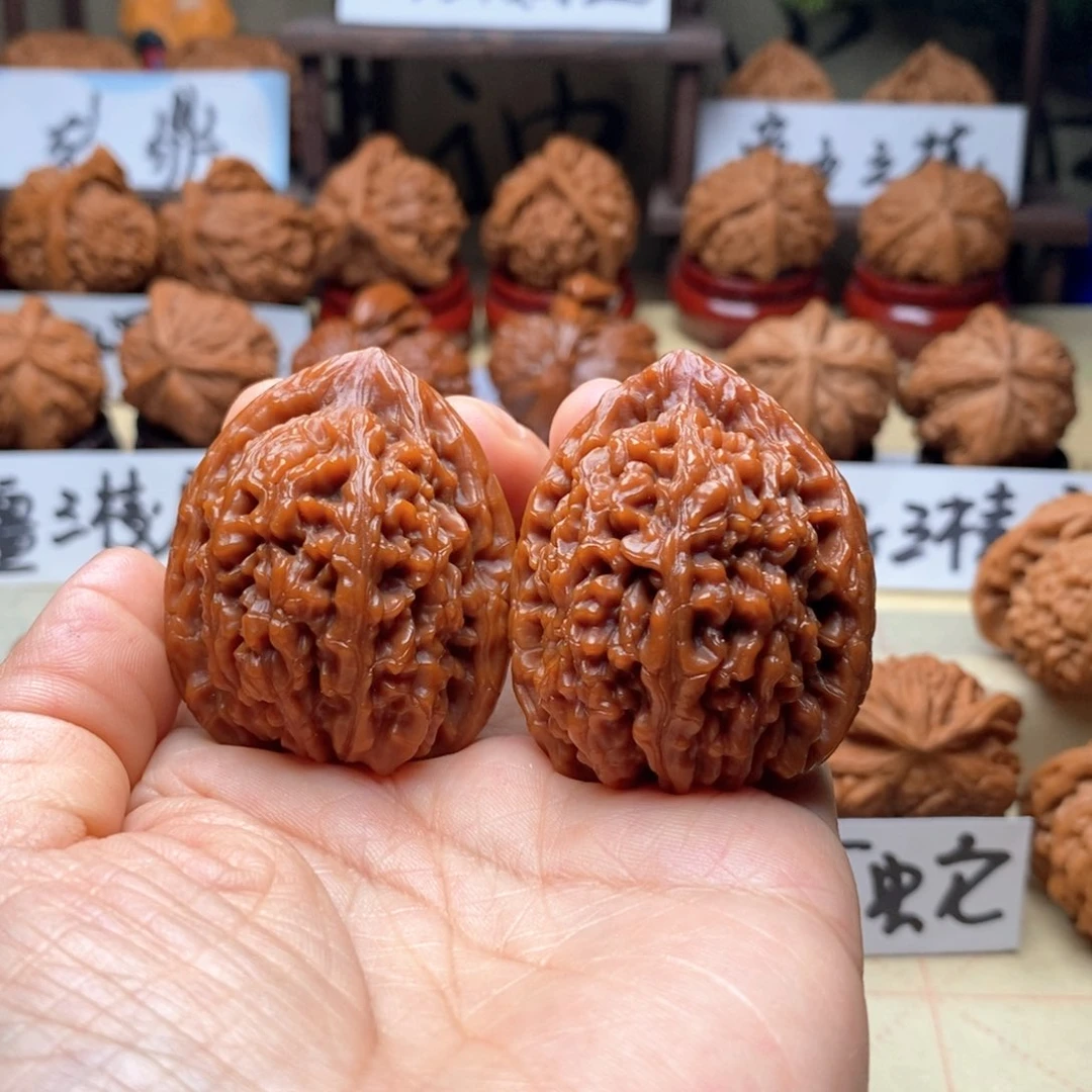 京***丝文玩核桃把件玉如意