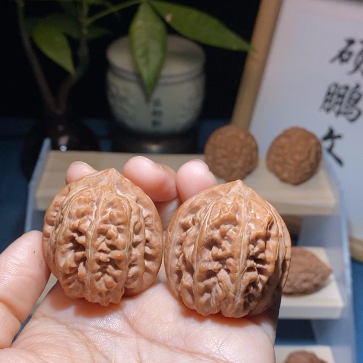 吊坠文玩核桃三羊谷