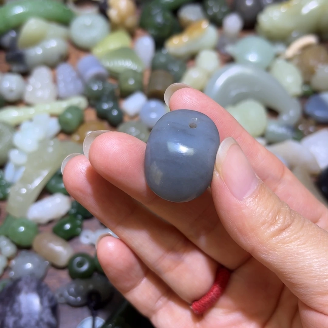 和田玉未镶嵌珠宝半成品