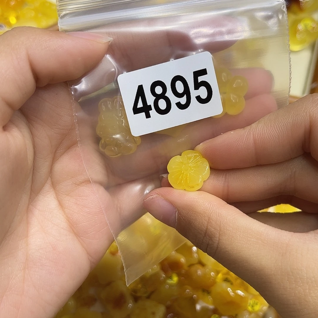 T***️琥珀未镶嵌珠宝奇石