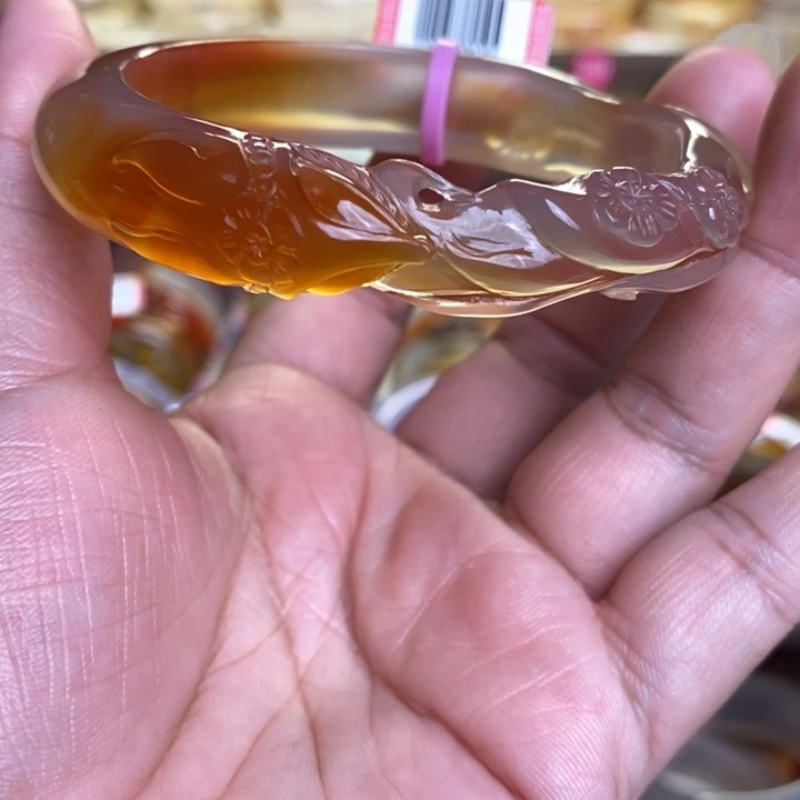 玛瑙/玉髓手镯未镶嵌鹿*秧