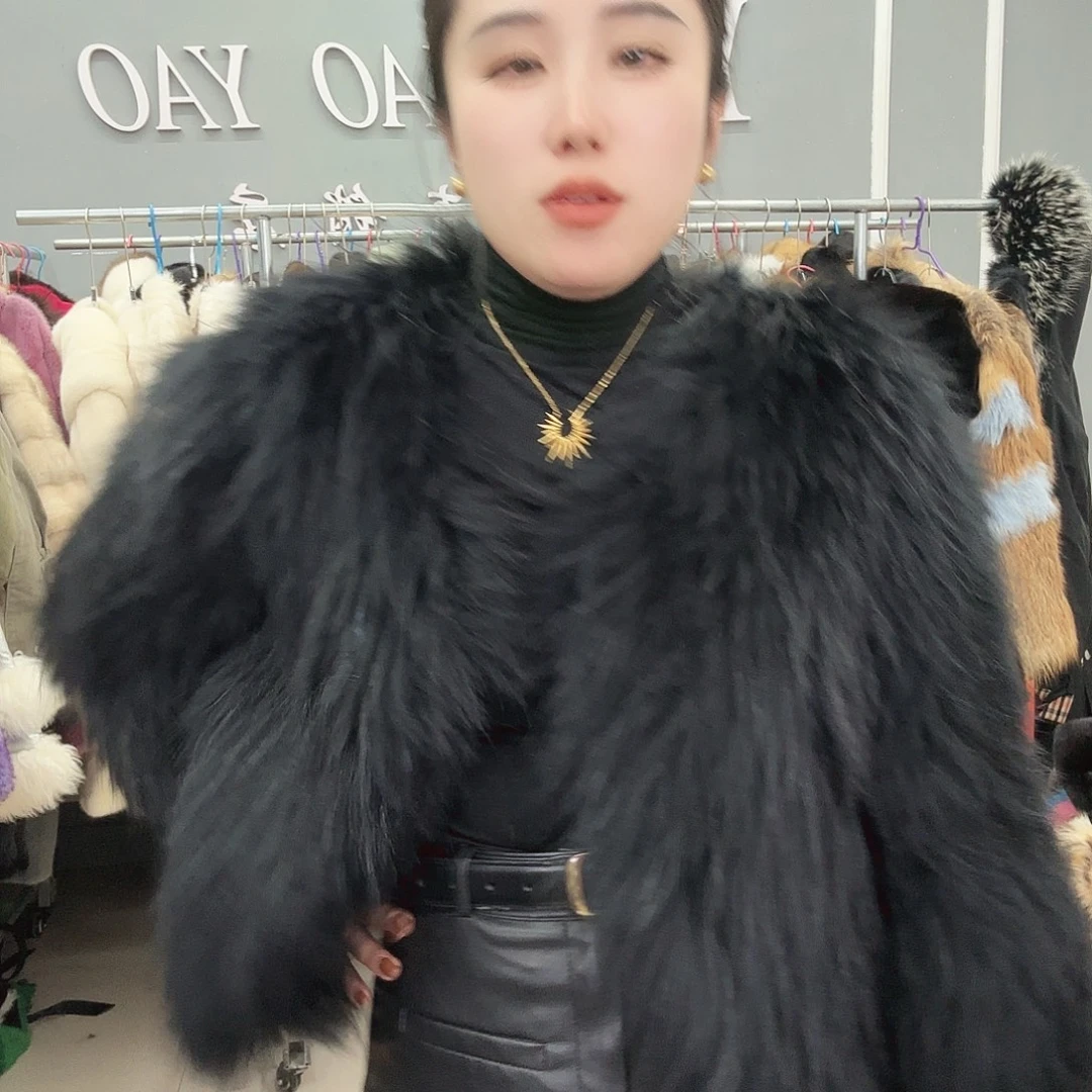 姚小妖家高端皮草