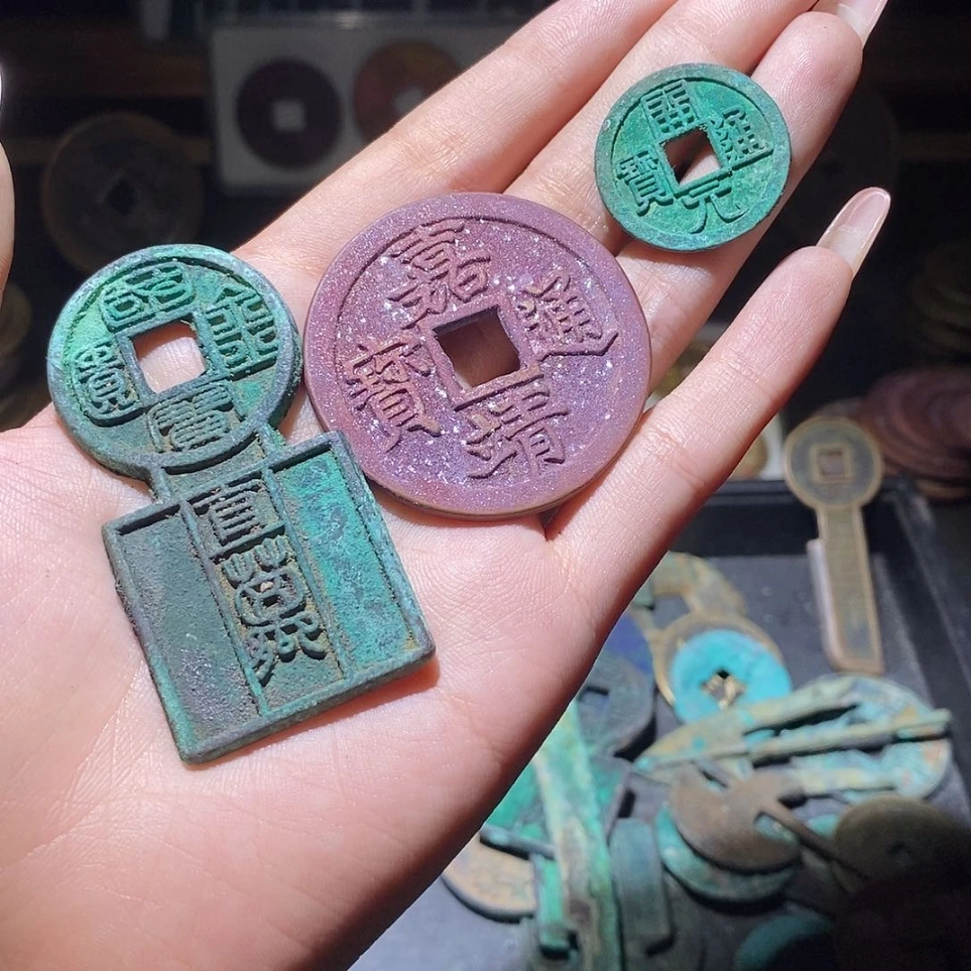 抖***…铜现代仿制工艺品