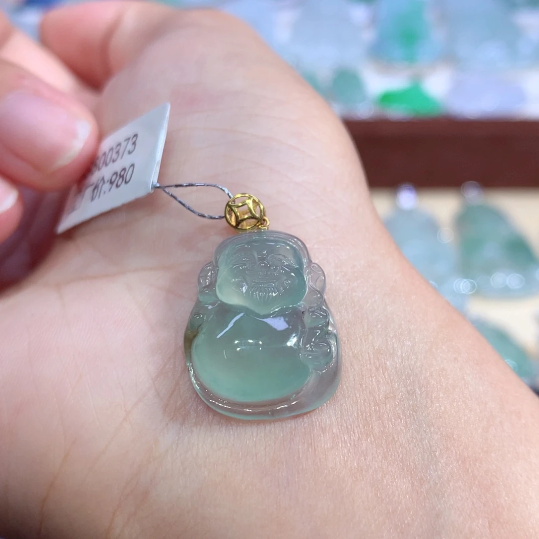 颈饰18K金镶嵌翡翠翡翠