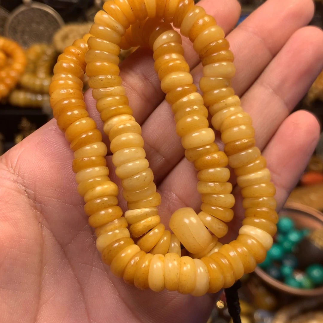 泥塑娘啦擦擦骰子