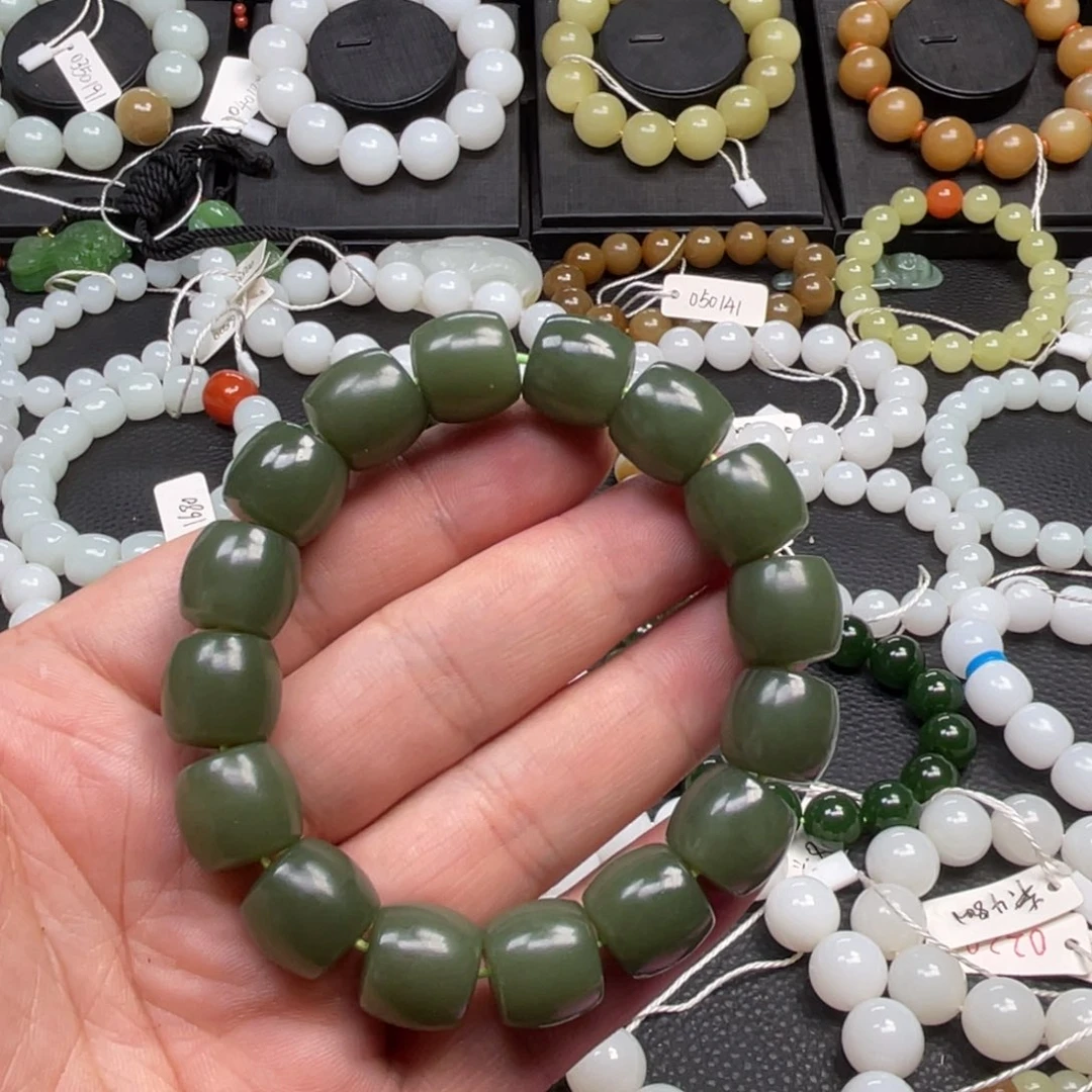 和田玉未镶嵌手链