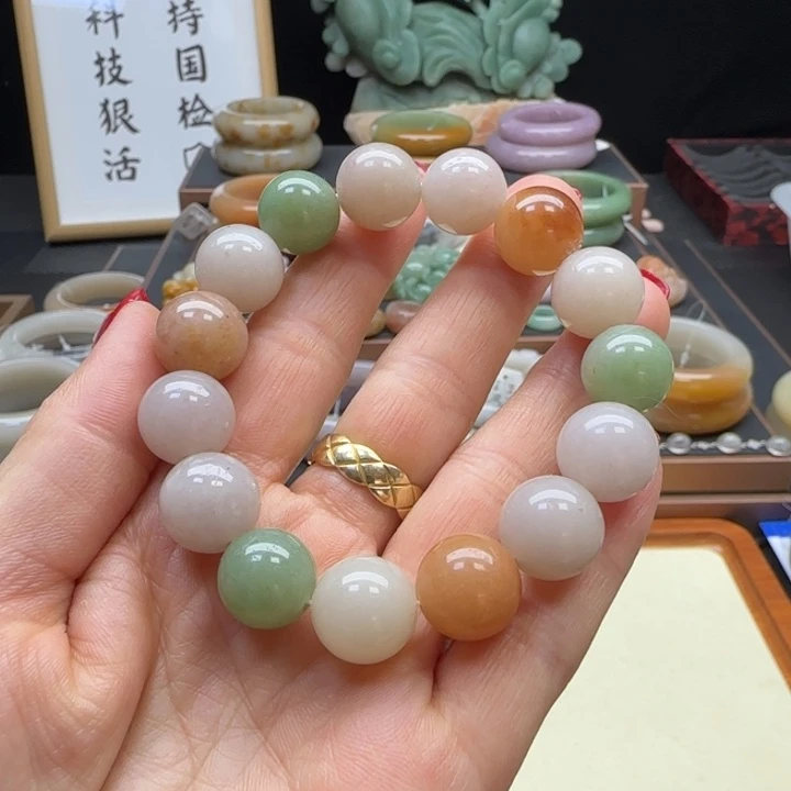 石英岩玉未镶嵌手镯