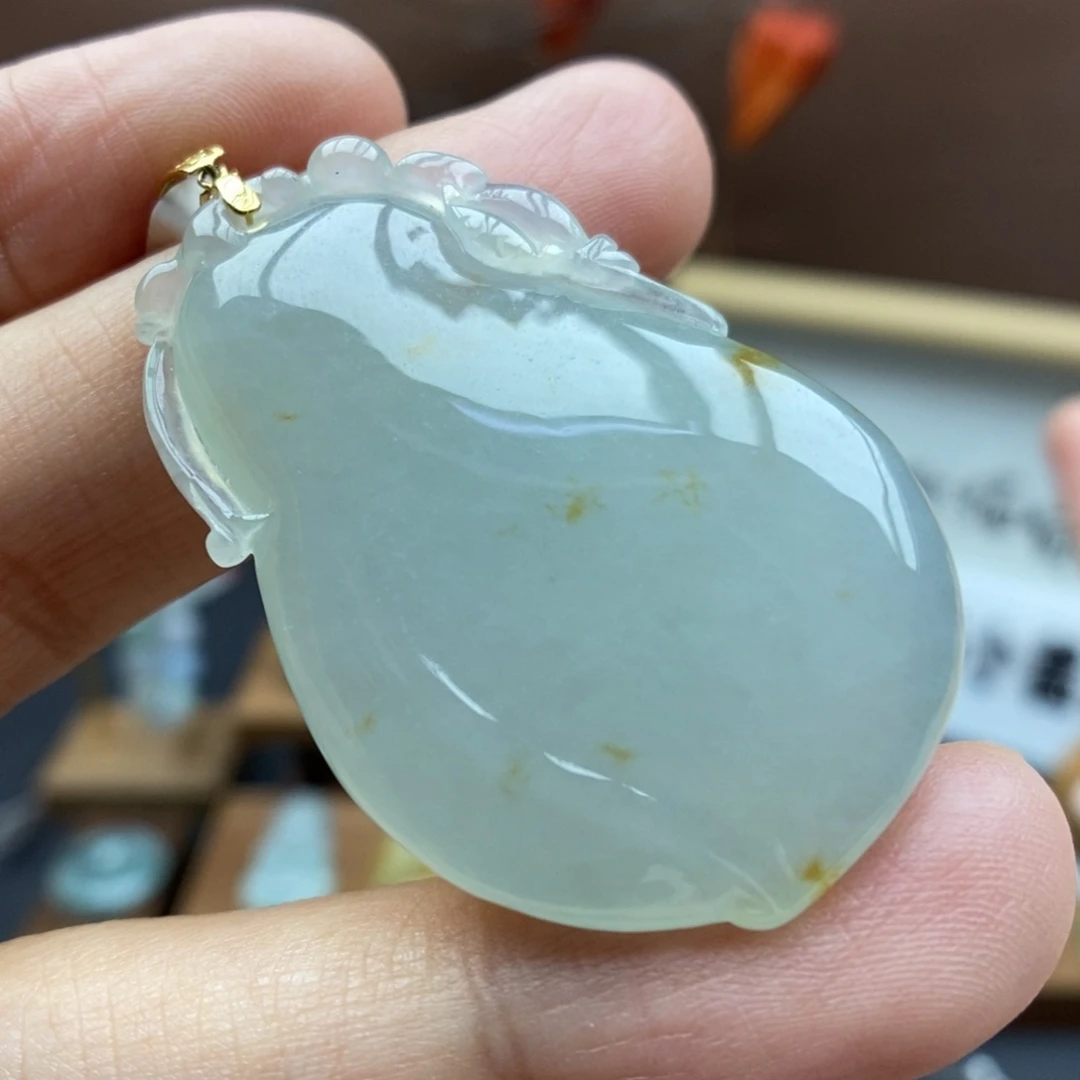 【闪购商品】颈饰18K金镶嵌翡翠62