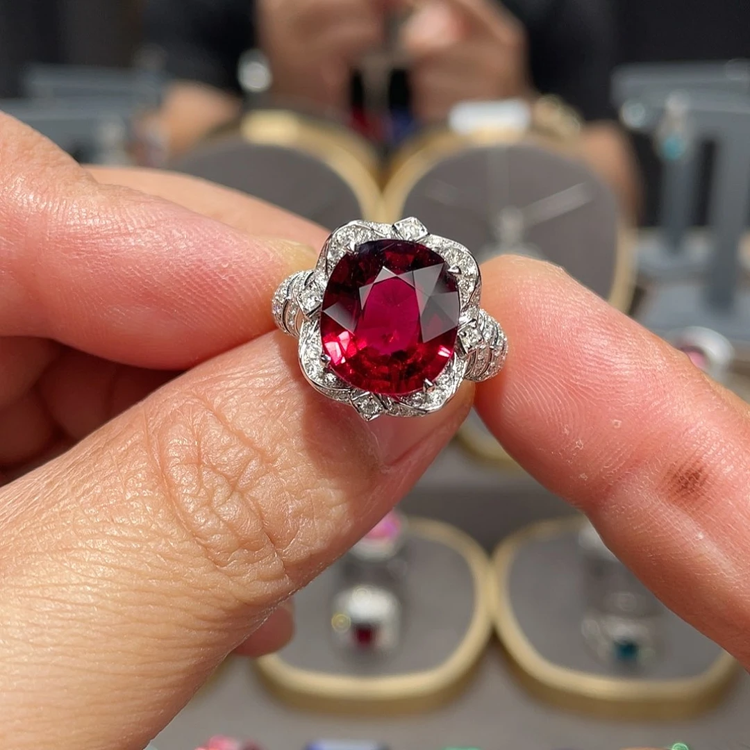 碧玺戒指18K金镶嵌6.78ct