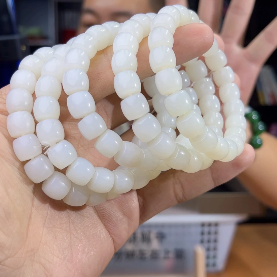 手串未镶嵌和田玉纯天然新疆黑山山流水卡10多样性发其一