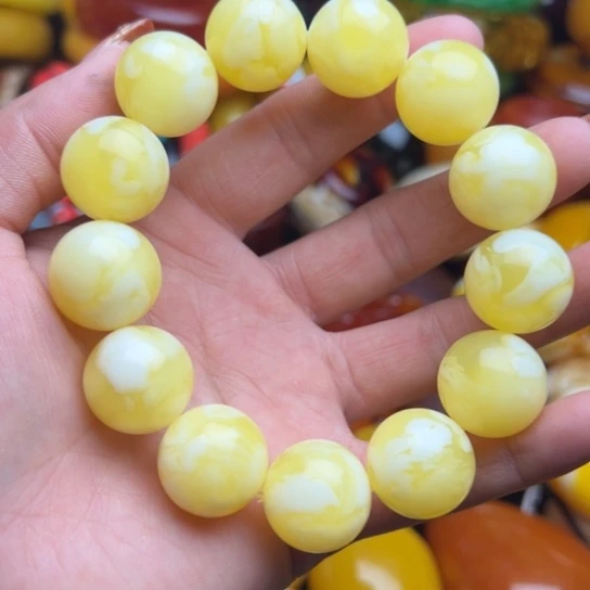 琥珀手串未镶嵌蜜蜡