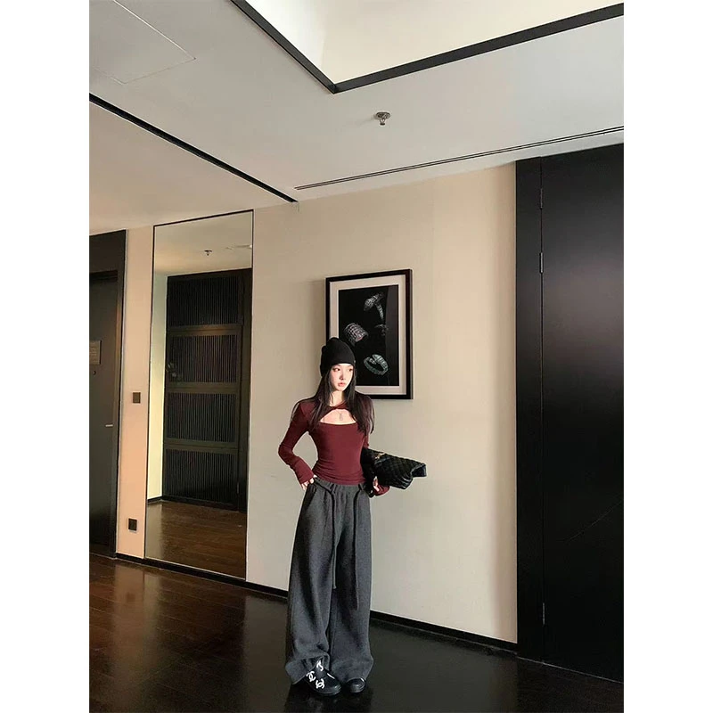 2025秋冬休闲辣妹风时尚洋气设计感长袖修身显瘦上衣高腰直筒裤女