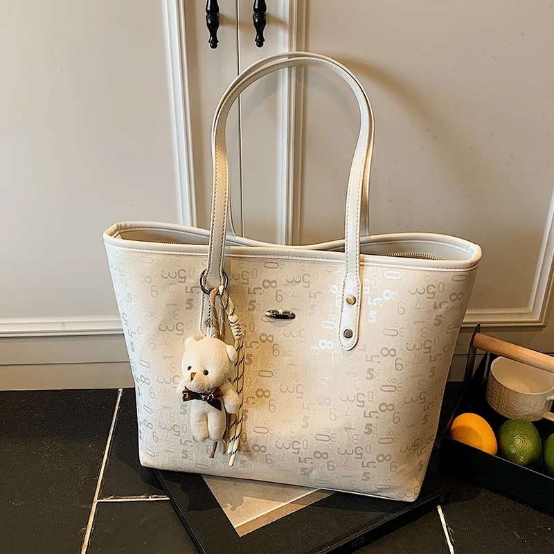 通勤外出上班大容量包包女式2025新款高级感百搭单肩包手提托特包