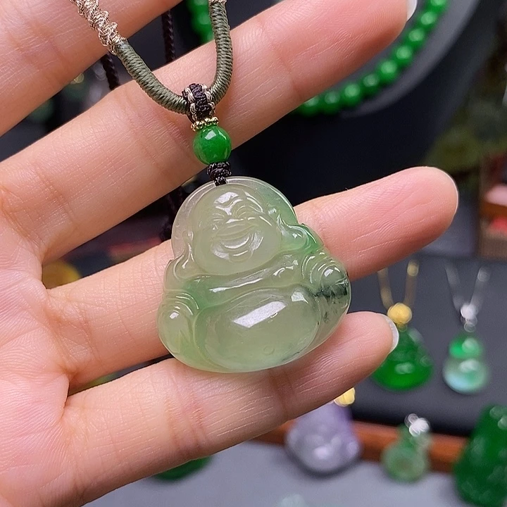 吊坠(赠链)未镶嵌翡翠
