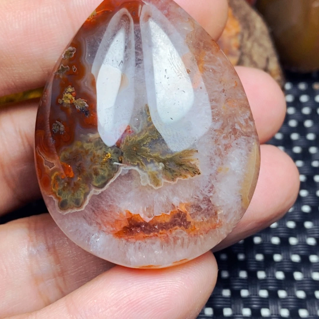 未镶嵌吊坠(不含链)玛瑙/玉髓?**?