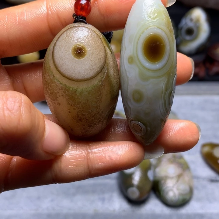 喜***做玛瑙/玉髓未镶嵌裸石