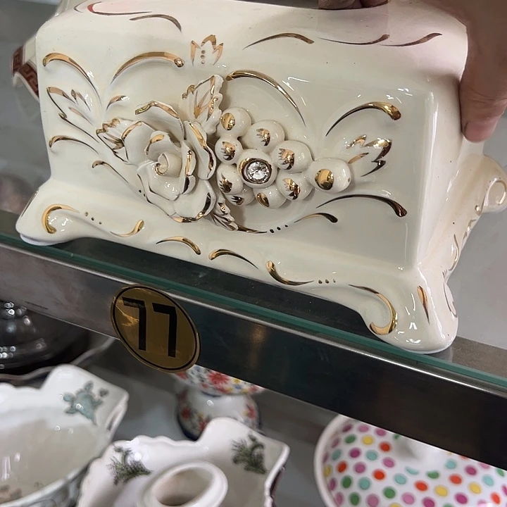 陶瓷瑕。。。。。。。。。。。。。。。