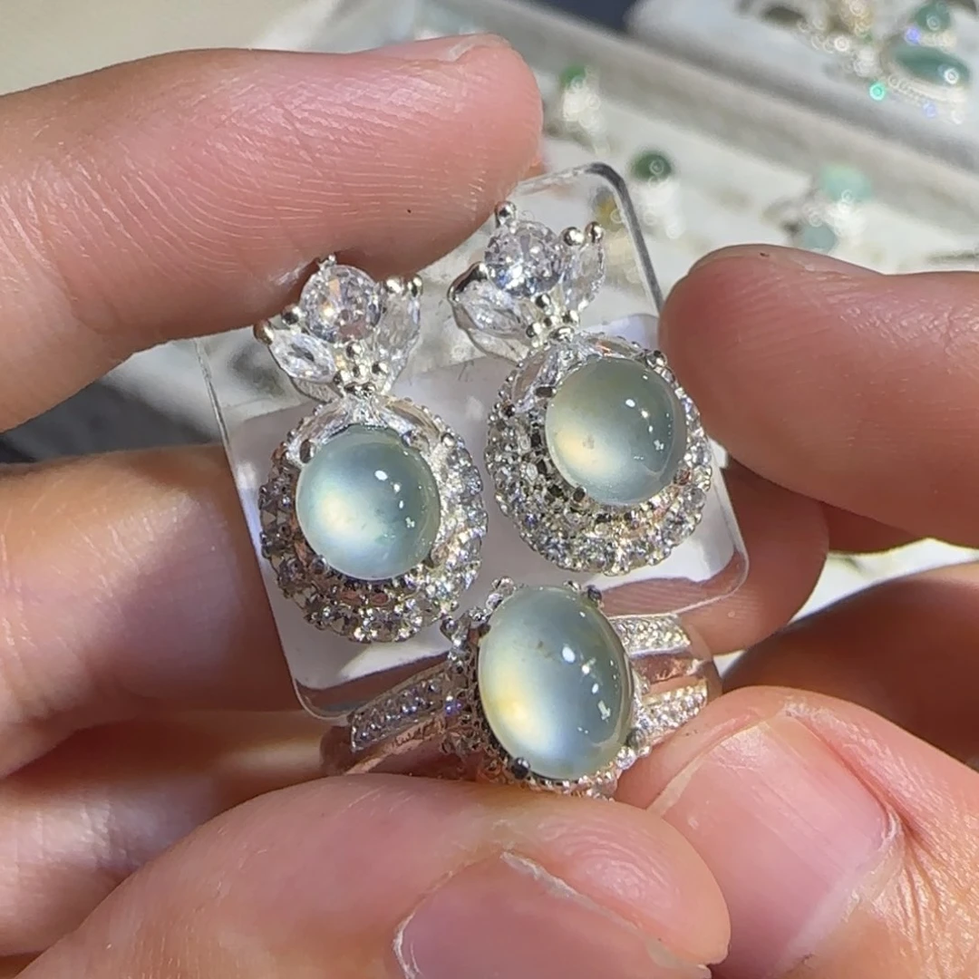 未镶嵌戒指翡翠翡翠