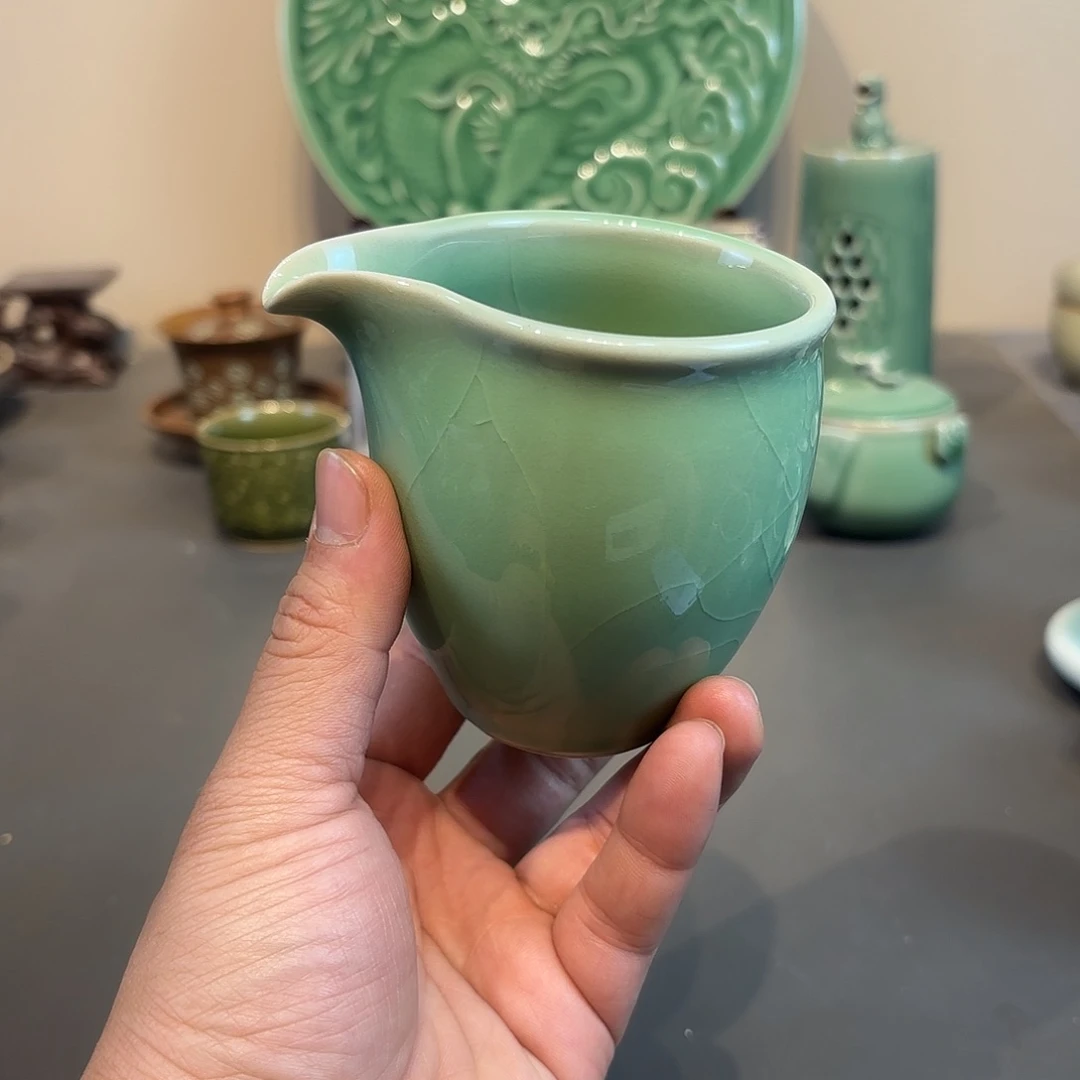 瓷片龙泉青瓷福利青瓷