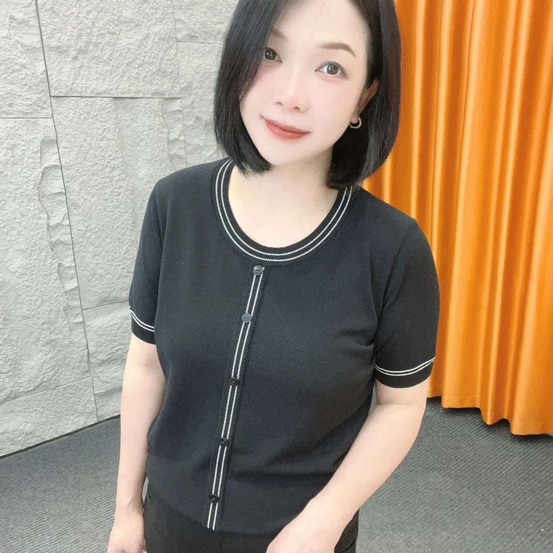 4680夏季新款【大米家专属】贝壳扣针织短袖女减龄小众假开衫上衣