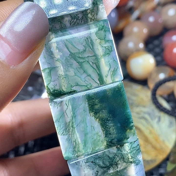 快***嗨玛瑙/玉髓未镶嵌颈饰