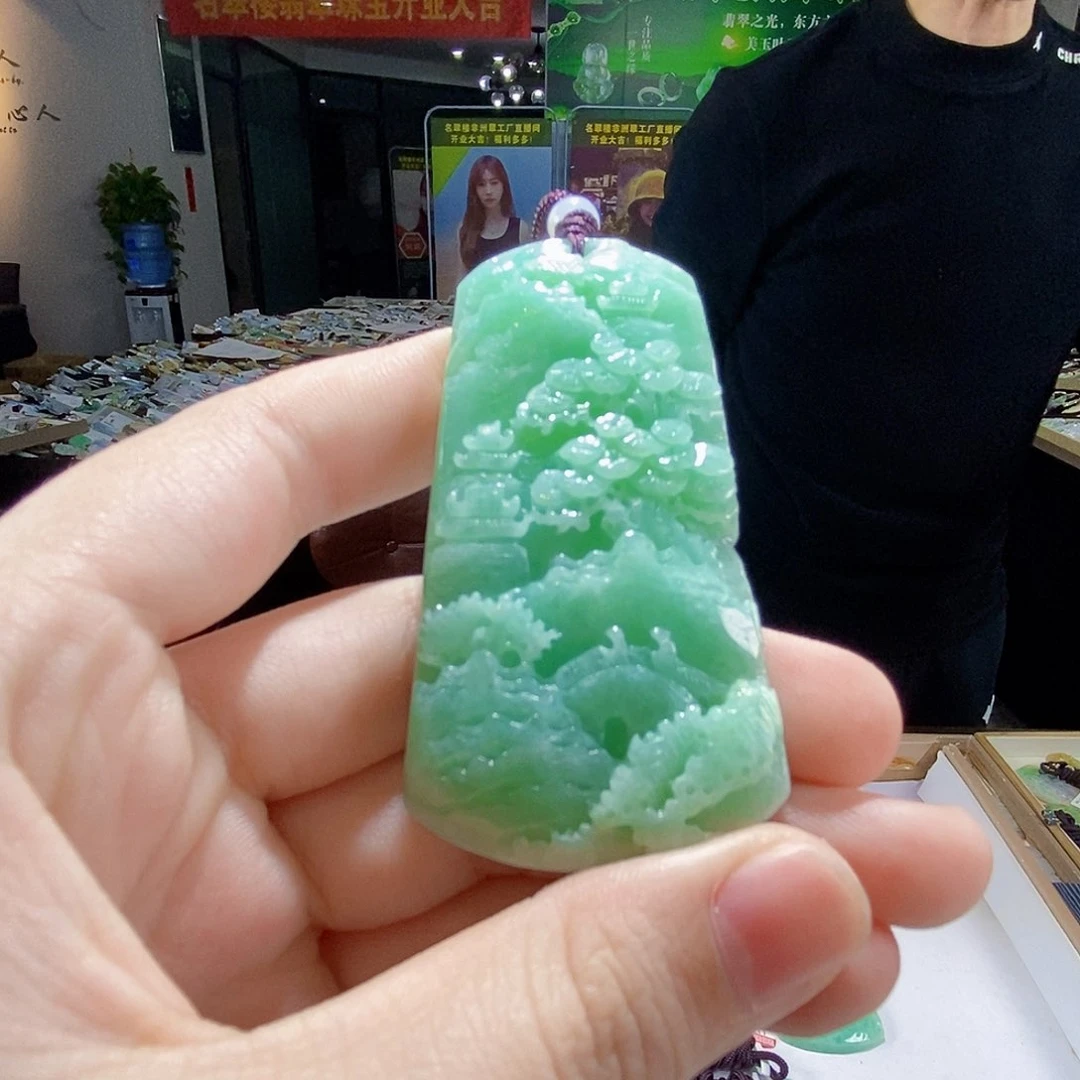 颈饰未镶嵌翡翠翡翠