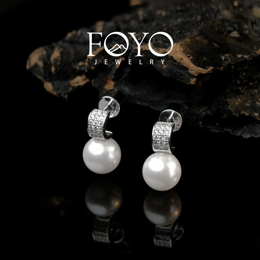 8005 ★微镶白月光珠珠8mm耳钉