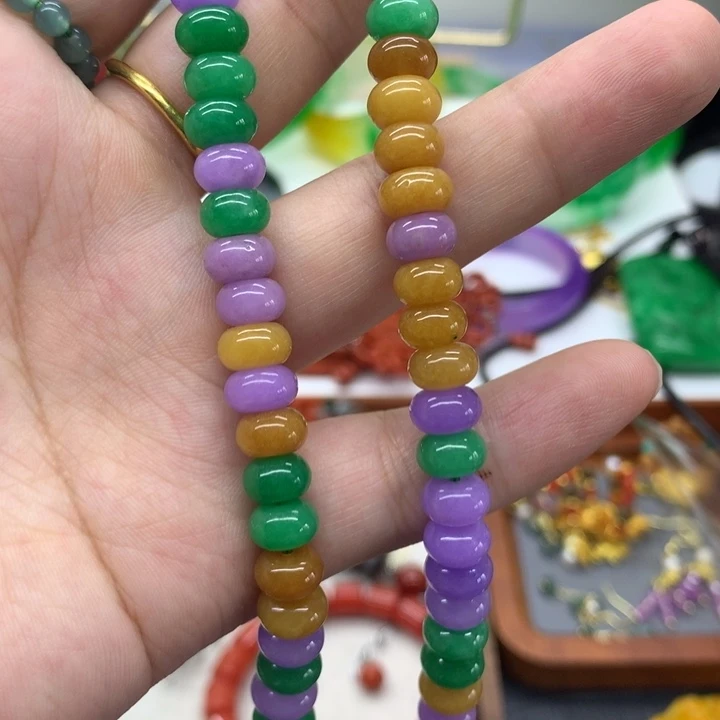 颈饰未镶嵌翡翠吊坠
