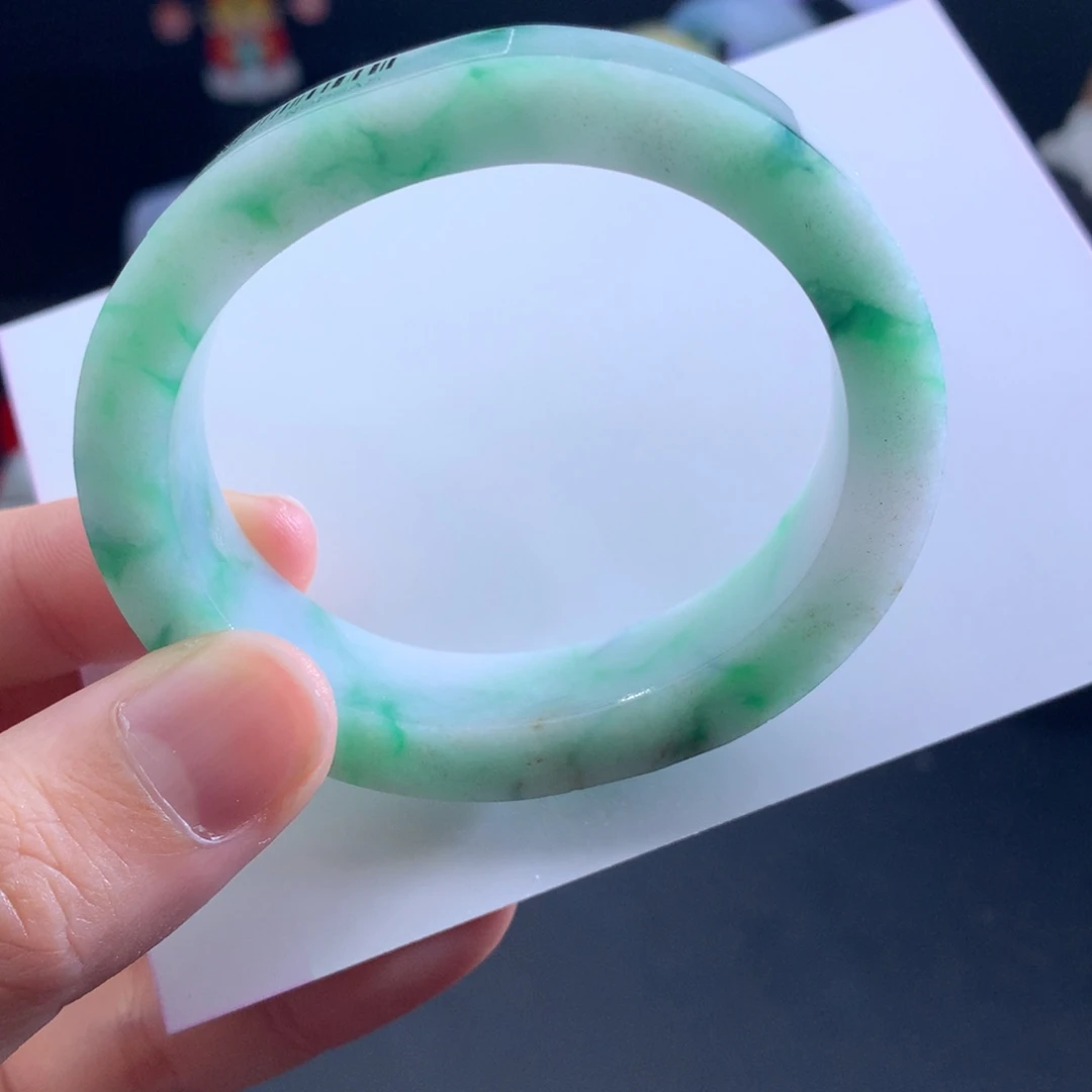 定制翡翠手镯未镶嵌