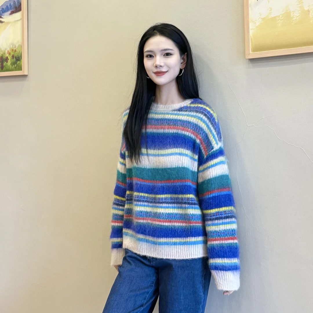 哥弟「费尔岛」秋冬新款时尚彩虹条慵懒风套头保暖长袖针织衫138098