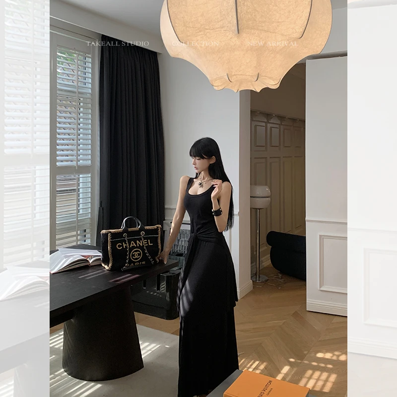 【日播专享五折】 巨显身材 慵懒氛围感 绑带针织背心裙RL241047