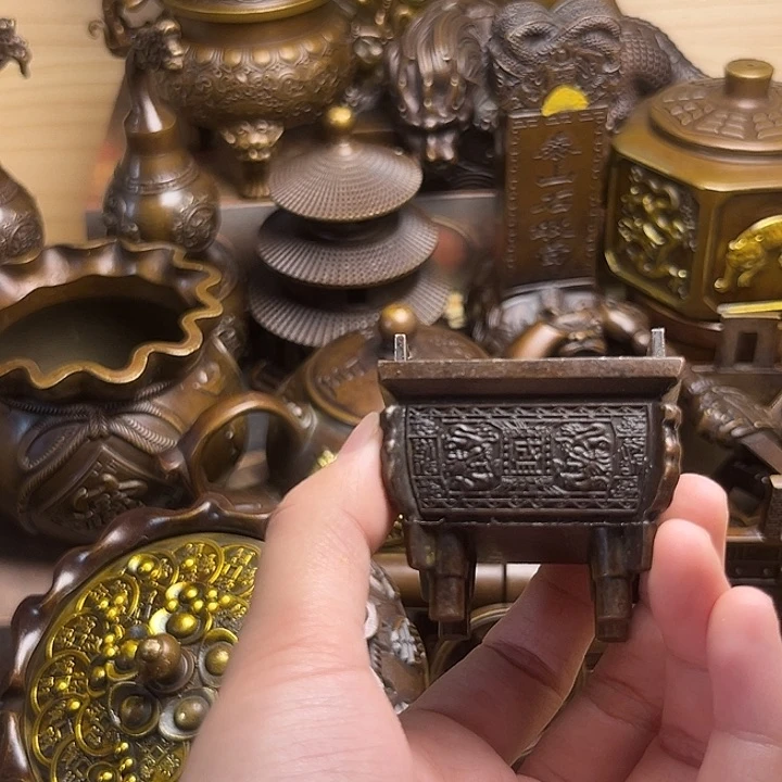 精美铜器，点击下单