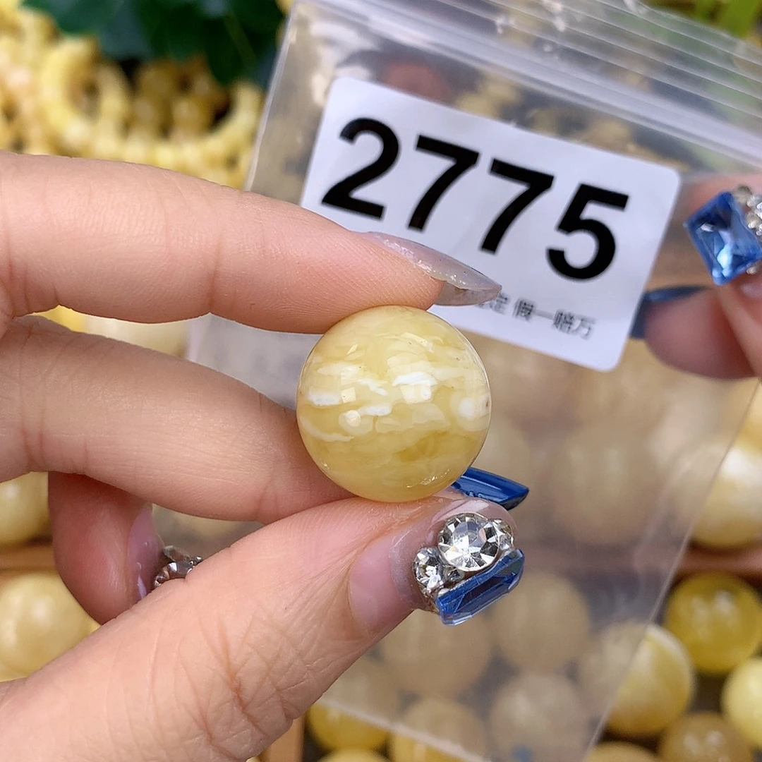 蜜蜡未镶嵌珠宝奇石20