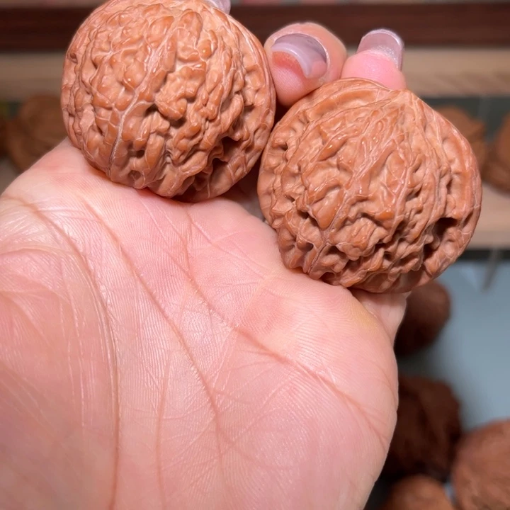 文玩核桃吊坠磨盘