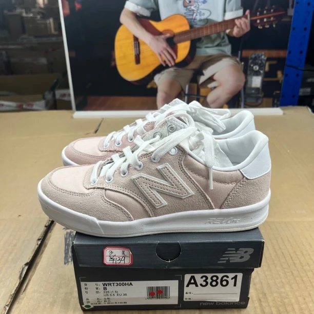 A3861 NEW BALANCE WRT300HA 36码运动鞋直播大瑕疵 无售后